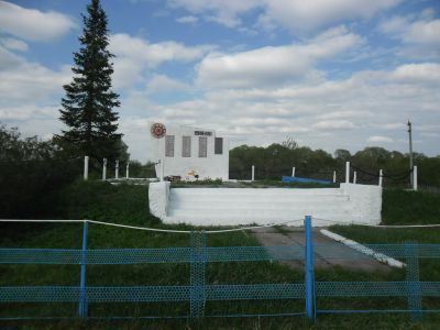 Обелиск воинам, погибшим в годы Великой Отечественной войны (1941-1945 гг.)