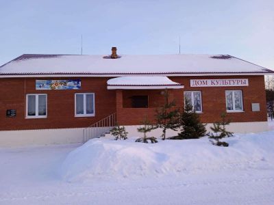 Зуевский сельский клуб