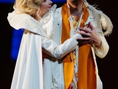 Собака на сене