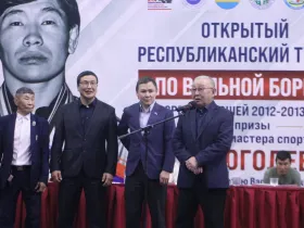 В Якутске стартовал турнир по вольной борьбе на призы Василия Гоголева