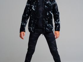 Куртка трикотажная для мальчиков