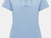 Базовая футболка приталенного силуэта