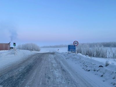 На ледовом автозимнике "Кангалассы - Соттинцы" установили грузоподъемность до 30 тонн