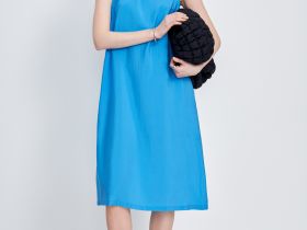 Платье миди базовое с v-образным вырезом