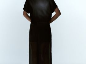 Футболка с декором у выреза, Черный