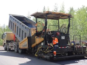 В Якутии ремонт участка дороги «Нам» завершают досрочно