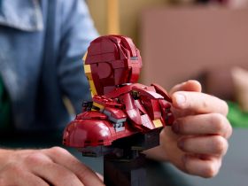 Super Heroes 76327 Конструктор Бюст Железного человека MK4