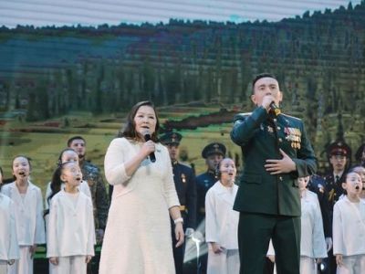 Министры Якутии исполнили патриотическую песню на церемонии открытия Года защитника Родины