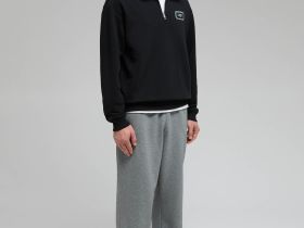 Толстовка с воротником на молнии