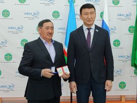 В селе Сунтар Якутии открыли спорткомплекс с бассейном