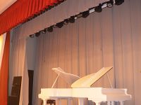 Концертный зал детской школы искусств г. Стрежевого