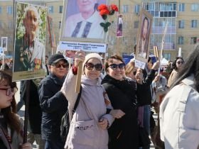 Фото. В Якутске акция «Бессмертный полк» собрала более 50 тысяч человек