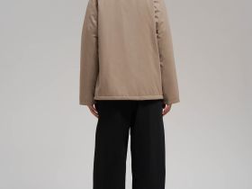 Утепленная куртка с водоотталкивающей пропиткой