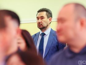 В Якутии отметили День радио и наградили работников связи