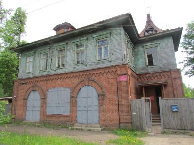 Дом Разживиных