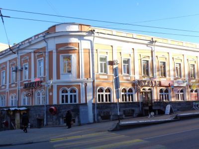 Здание судебных учреждений