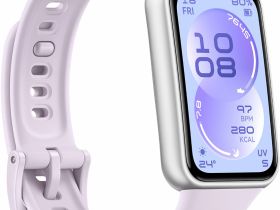 Умные часы HUAWEI Band 11 серебристые, с фиолетовым ремешком
