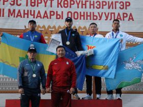 Первый из Анабара, и 26 лет ради золота. Мас-рестлеры разыграли медали Игр Манчаары