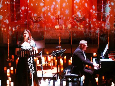 Орган при свечах