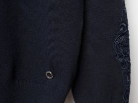 Кардиган с украшением из страз для девочки