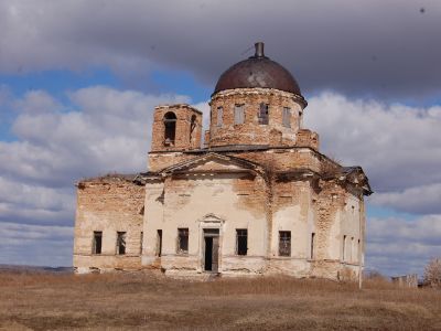 Церковь православная приходская одпопрестольная Архангела Михаила