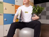 футболка с полосами белая S–M