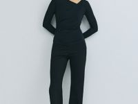 Лонгслив с драпировкой и асимметричным вырезом, Черный