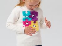 Свитер трикотажный для девочек