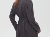 Платье с нагрудными карманами и поясом