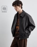 Чёрная куртка-бомбер оверсайз из искусственной кожи Глория Джинс