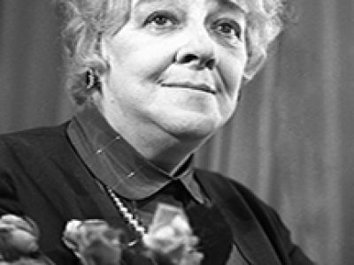 Насмешница Фаина