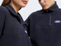 Толстовка с воротником-стойкой из коллаборации с maneken