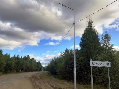 В двух якутских селах установили уличные фонари на участках региональных дорог
