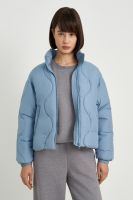 Утепленная куртка с воротником-стойкой