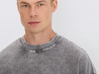 Свитшот из фактурной ткани, Серый