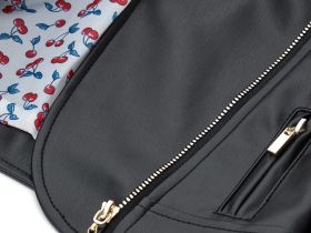 Куртка, экокожа для маленькой девочки