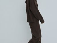 Вязаные джоггеры, Коричневый