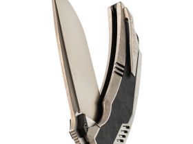 Складной нож TuoTown Tiburon satin, сталь Tmax, рукоять Grey Crystal Ti/Chaotic Black CF