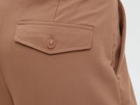 Укороченные брюки широкого кроя