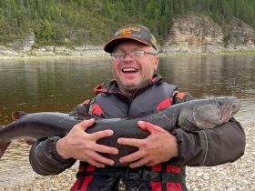 Сплав, отдых и рыбалка на реке Амга. Маршрут: В. Амга - Оннес (390 км.)