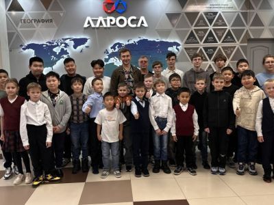 Один из сильнейших шахматистов мира поделился своим опытом с юными удачнинцами