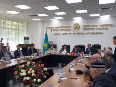 Союзы писателей Якутии и Казахстана подписали соглашение о совместной работе