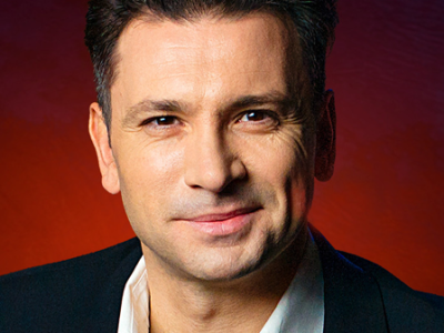 Творческий вечер в преддверии праздника 8 марта со звездой современного кинематографа Антоном Хабаровым