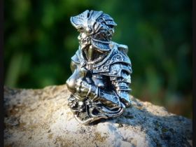 Бусина для темляка Воительница, мельхиор