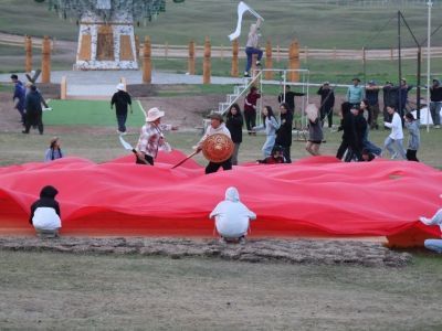Представление по мотивам эпоса Устина Нохсорова покажут на открытии Ысыаха Олонхо в Амге