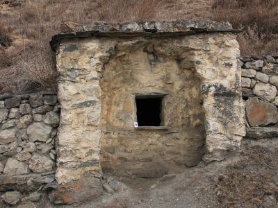 Склеп полуподземный с нишей 1