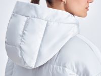 Куртка на кнопках с капюшоном