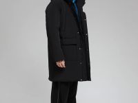 Утепленная парка с капюшоном