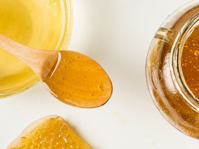 С полок магазинов полностью исчезнет фальсифицированный мед