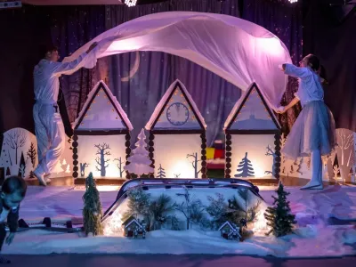 Билеты на Интерактивная бэби ёлка (МалышХаус на Площади Ленина) / Театр | Афиша | ИнфоТаймс